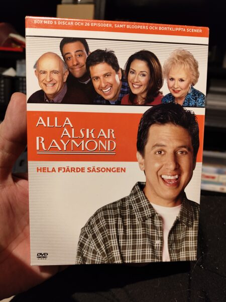 ( Ny Dvd ) Alla älskar Raymond Säsong 4